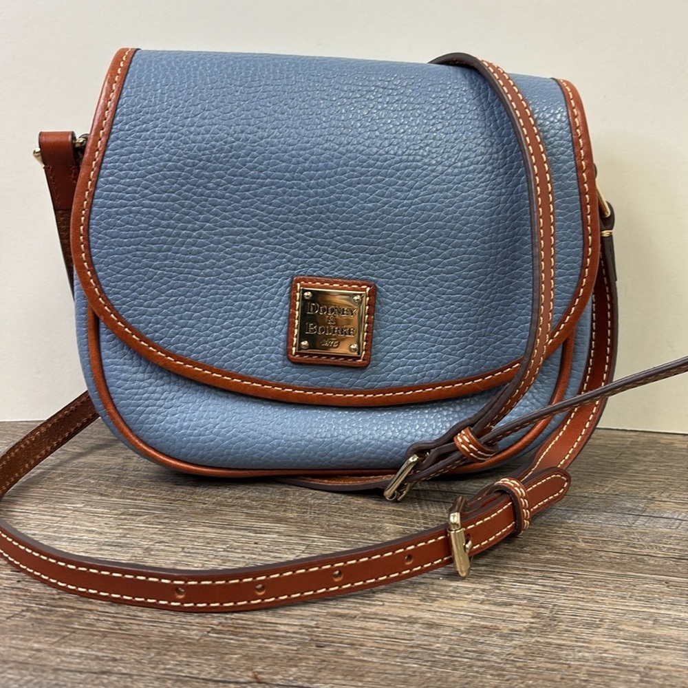 Dooney & Bourke Pebbled Leather Crossbody Saddle Bag Blue & Tan